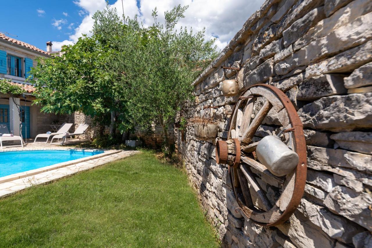 Villa Janko Sveti Lovrec Pazenaticki Екстер'єр фото