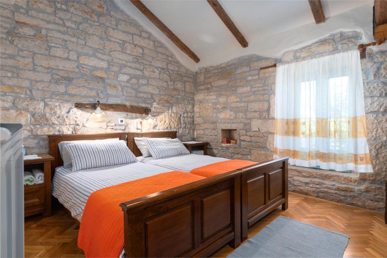 Villa Janko Sveti Lovrec Pazenaticki Екстер'єр фото