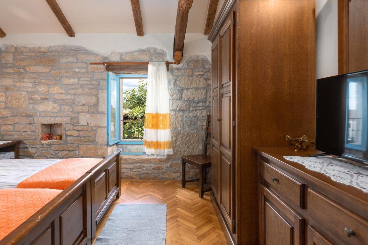 Villa Janko Sveti Lovrec Pazenaticki Екстер'єр фото