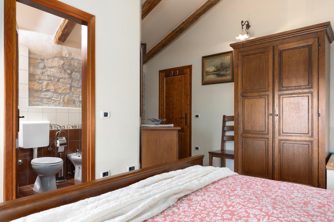 Villa Janko Sveti Lovrec Pazenaticki Екстер'єр фото